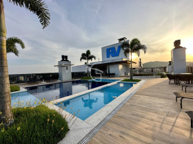 Apartamento com 2 Quartos à Venda, 80 m² em Atiradores - Joinville