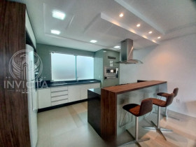 Apartamento com 3 Quartos à Venda, 165 m² em Centro - Balneário Camboriú