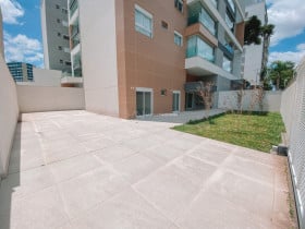 Apartamento com 3 Quartos à Venda, 132 m² em Ahú - Curitiba