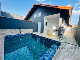Casa com 2 Quartos à Venda, 125 m² em Suarão - Itanhaém