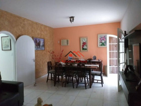 Casa com 3 Quartos à Venda, 176 m² em Indaiá - Caraguatatuba