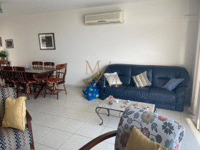 Apartamento com 3 Quartos à Venda, 127 m² em Gonzaga - Santos
