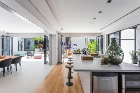 Casa com 3 Quartos à Venda, 723 m² em Jardim Paulista - São Paulo