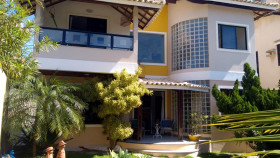 Casa com 4 Quartos à Venda, 240 m² em Itapuã - Salvador