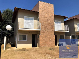 Casa de Condomínio com 3 Quartos à Venda, 133 m² em Chácara Do Carmo - Vargem Grande Paulista