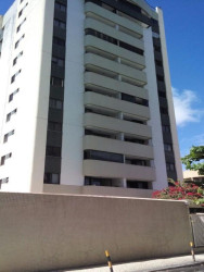 Apartamento com 3 Quartos à Venda, 90 m² em Costa Azul - Salvador