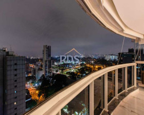 Apartamento com 4 Quartos à Venda, 324 m² em Indianópolis - São Paulo