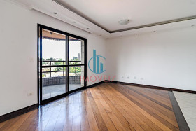 Apartamento com 3 Quartos à Venda, 184 m² em Saúde - São Paulo