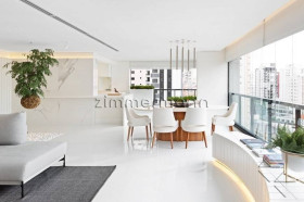 Apartamento com 3 Quartos à Venda, 238 m² em Moema - São Paulo