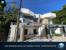 Casa com 3 Quartos à Venda, 126 m² em Bom Retiro - Ipatinga