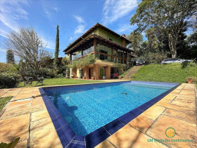 Casa com 5 Quartos à Venda, 982 m² em Vila Santo Antonio - Cotia