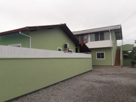 Imóvel com 10 Quartos à Venda, 540 m² em Ingleses Do Rio Vermelho - Florianópolis