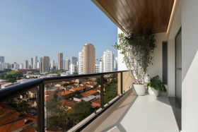 Apartamento com 3 Quartos à Venda, 151 m² em Vila Nova Conceição - São Paulo