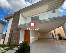 Casa com 3 Quartos à Venda, 300 m² em Ibituruna - Montes Claros