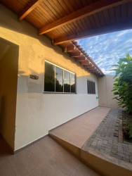 Casa com 3 Quartos à Venda, 100 m² em Cafezal - Londrina