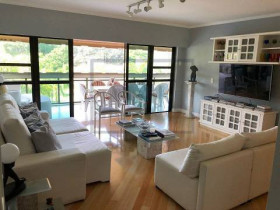 Apartamento com 4 Quartos à Venda, 246 m² em Barra Da Tijuca - Rio De Janeiro