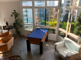 Imóvel com 3 Quartos à Venda, 220 m² em Vila Suzana - São Paulo