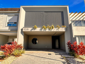 Casa com 3 Quartos à Venda, 220 m² em Deltaville - Biguaçu