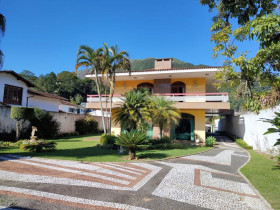 Casa com 7 Quartos à Venda, 2.000 m² em Alto - Teresópolis