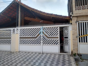 Casa com 2 Quartos à Venda, 66 m² em Ocian - Praia Grande