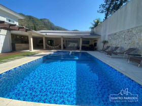 Casa com 4 Quartos à Venda, 360 m² em Vargem Grande - Rio De Janeiro