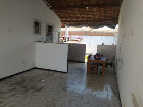Casa com 2 Quartos à Venda, 40 m² em Zona De Expansão (aruana) - Aracaju