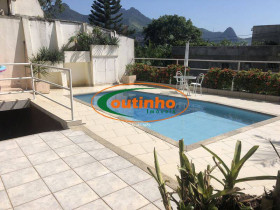 Casa com 7 Quartos à Venda, 400 m² em Alto Da Boa Vista - Rio De Janeiro