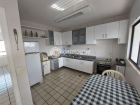 Apartamento com 3 Quartos à Venda, 186 m² em Candelária - Natal