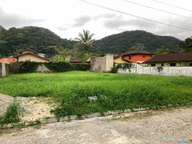 Terreno à Venda, 630 m² em Vila Verde - Ubatuba