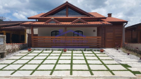 Casa com 4 Quartos à Venda, 200 m² em Residencial Park Hills - Ubatuba