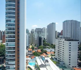 Apartamento com 3 Quartos à Venda, 380 m² em Moema - São Paulo