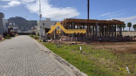Terreno em Condomínio à Venda, 150 m² em Beira Rio - Biguaçu