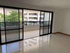 Apartamento com 4 Quartos à Venda, 138 m² em Pituba - Salvador