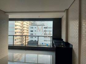 Apartamento com 2 Quartos à Venda, 128 m² em Embaré - Santos