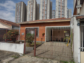 Casa com 3 Quartos à Venda, 250 m² em Jardim Das Indústrias - São José Dos Campos