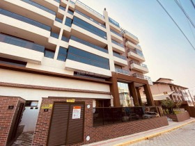 Apartamento com 2 Quartos à Venda, 84 m² em Bombas - Bombinhas