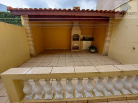 Casa com 3 Quartos à Venda, 294 m² em Parque Das Nações - Santo André