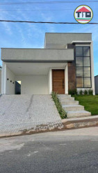 Casa com 3 Quartos à Venda ou Locação, 198 m² em Residêncial Ipiranga - Marabá