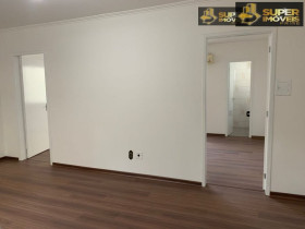 Sala Comercial à Venda, 47 m² em Centro - Pelotas