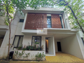 Sobrado com 3 Quartos à Venda, 320 m² em Camburi - São Sebastião