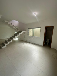 Sobrado com 3 Quartos para Alugar, 125 m² em Itaguá - Ubatuba