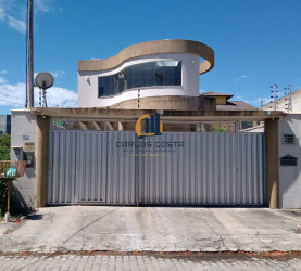 Casa com 5 Quartos à Venda, 180 m² em Portinho - Cabo Frio