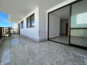 Apartamento com 3 Quartos à Venda, 108 m² em Itapuã - Vila Velha