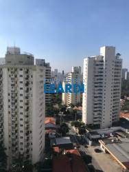 Apartamento com 2 Quartos à Venda, 50 m² em Aclimação - São Paulo