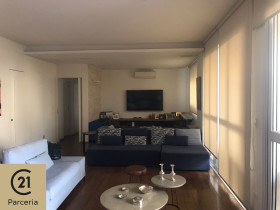 Apartamento com 3 Quartos à Venda, 161 m² em Indianópolis - São Paulo