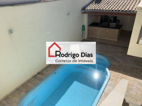 Casa com 4 Quartos para Alugar, 370 m² em Vila Galvão - Jundiaí