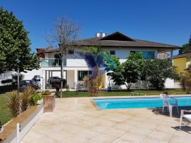 Casa com 6 Quartos à Venda, 736 m² em Palmeiras - Cabo Frio