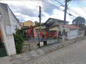 Casa com 5 Quartos à Venda, 192 m² em Sumaré - Caraguatatuba