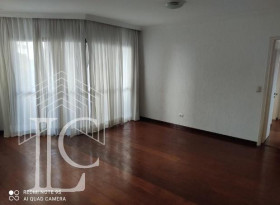 Apartamento com 3 Quartos para Alugar, 110 m² em Campo Belo - São Paulo