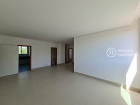 Apartamento com 4 Quartos à Venda, 143 m² em Santa Lúcia - Belo Horizonte